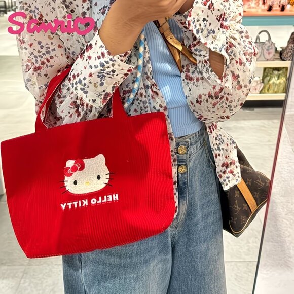 Sanrio Hello Kitty Women's Red Handbag/Tote - NEW - 8.46 in L x 9.29 in W - Picture 2 of 3